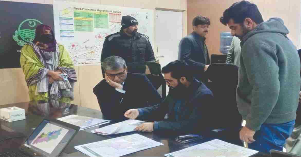 Commissioner Sahiwal Shoaib Syed