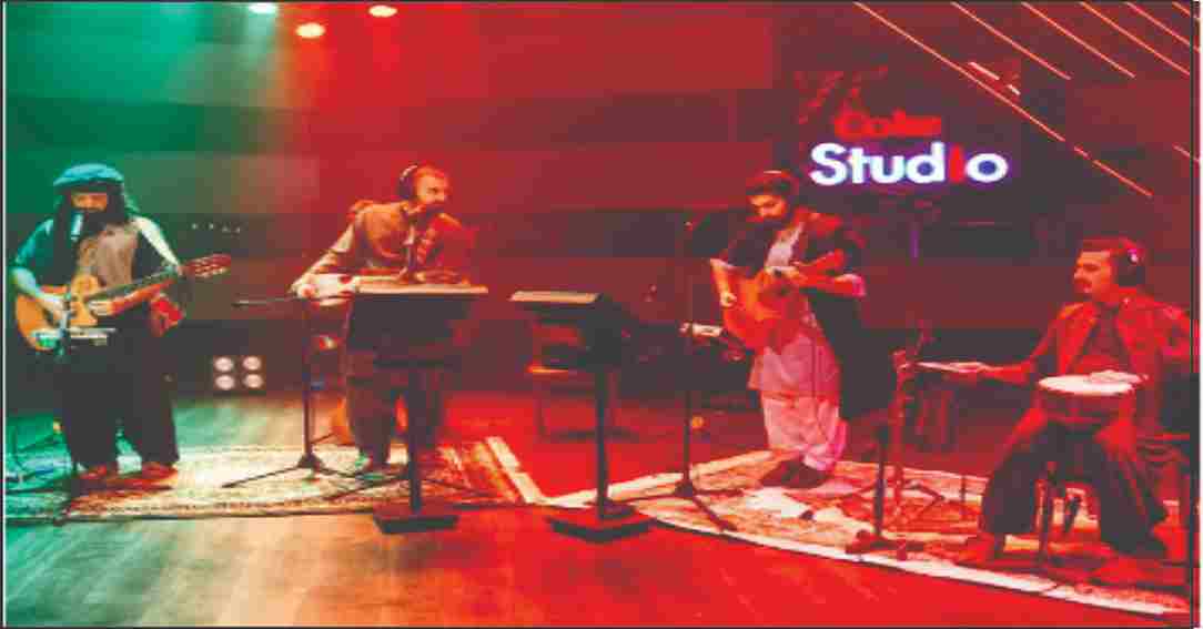 Pakistani khumariyan band