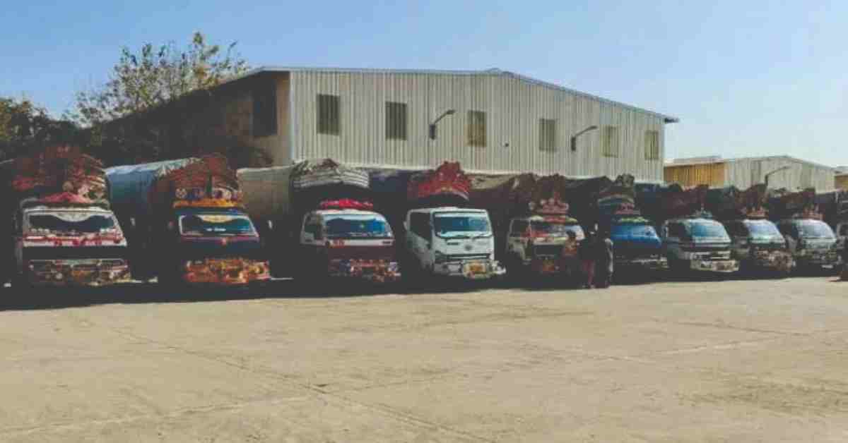 First Aid Convoy Departs